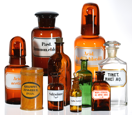 Alte Apothekergl�ser 462x401